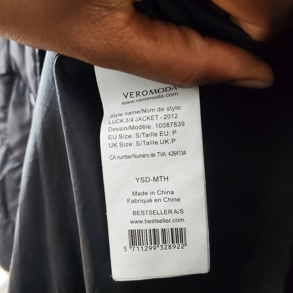 Vero Moda Women Black Puffer Coat Size Small - Picture 12 of 17